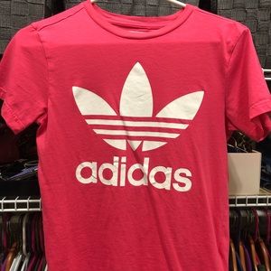 Adidas tee